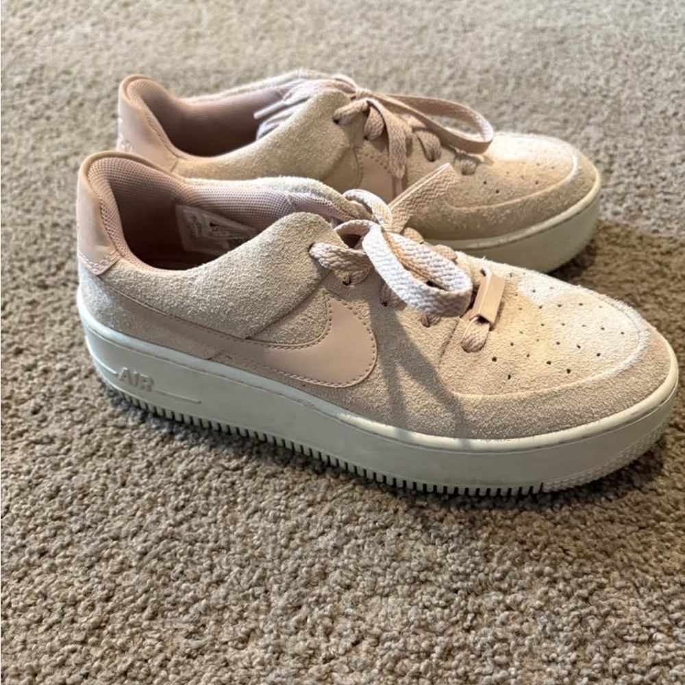 Nike AF 1’s Light Pink suede shoes